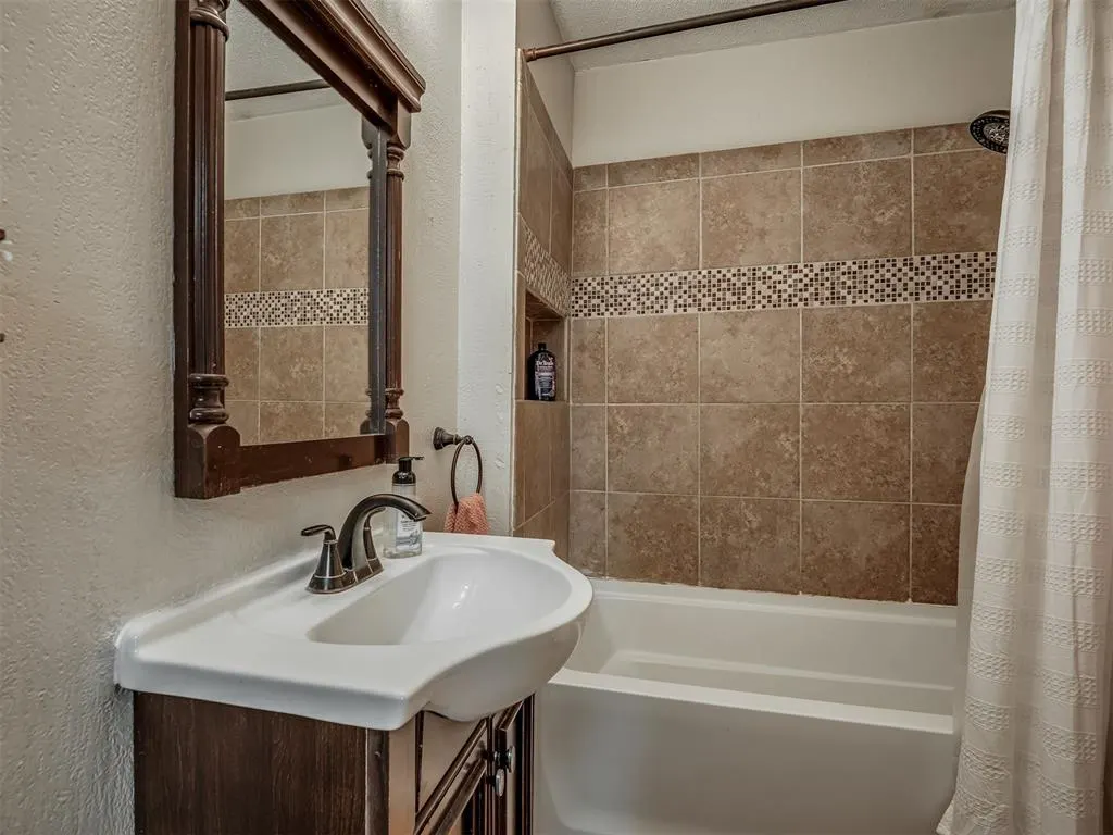 Photo 34 — 316 E Jefferson Street, Crescent, OK 73028