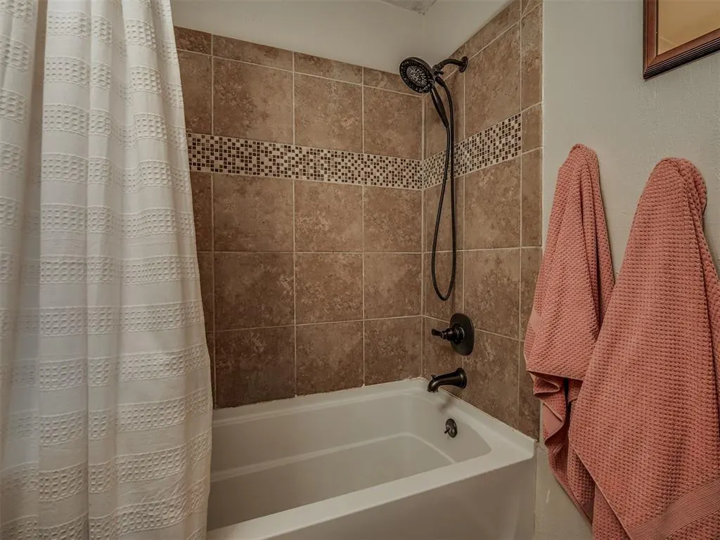 Photo 36 — 316 E Jefferson Street, Crescent, OK 73028