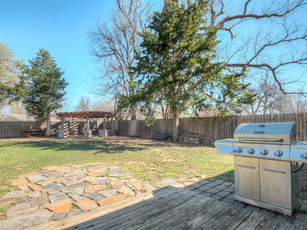 Photo 39 — 316 E Jefferson Street, Crescent, OK 73028