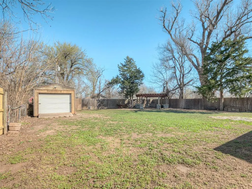 Photo 40 — 316 E Jefferson Street, Crescent, OK 73028