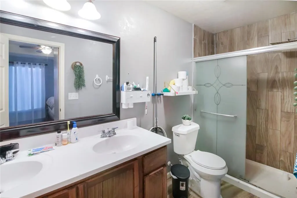 Photo 13 — 225 SE 53rd Street, Oklahoma City, OK 73129