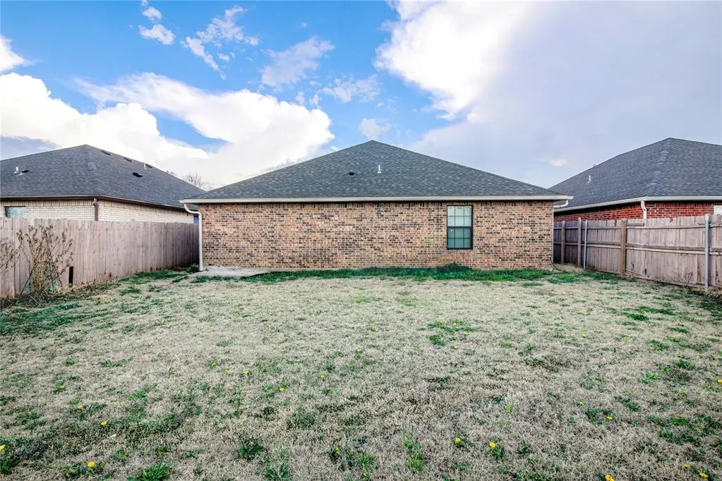 Photo 21 — 225 SE 53rd Street, Oklahoma City, OK 73129