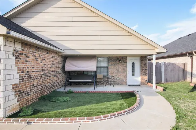 Photo 3 — 225 SE 53rd Street, Oklahoma City, OK 73129