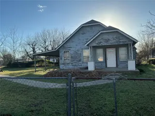 Sold home at 11010 DRAPER Avenue