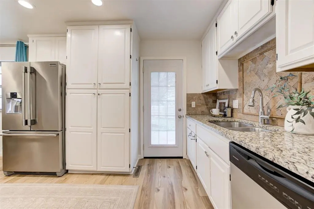 Photo 11 — 6104 Kingston Road, Oklahoma City, OK 73122