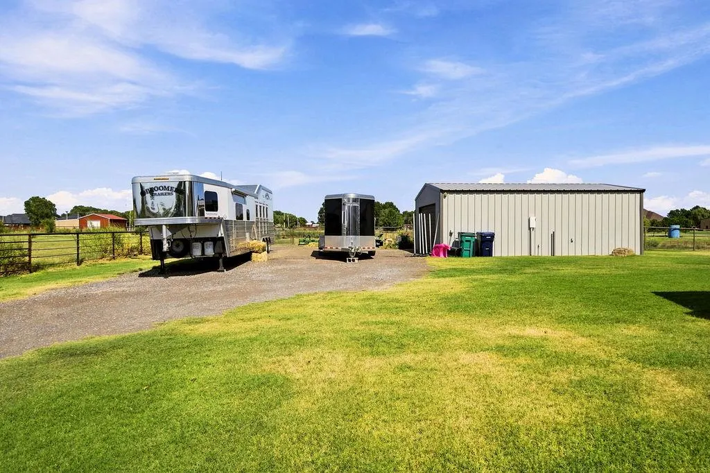 Photo 2 — 15500 S Drexel Avenue, Oklahoma City, OK 73170