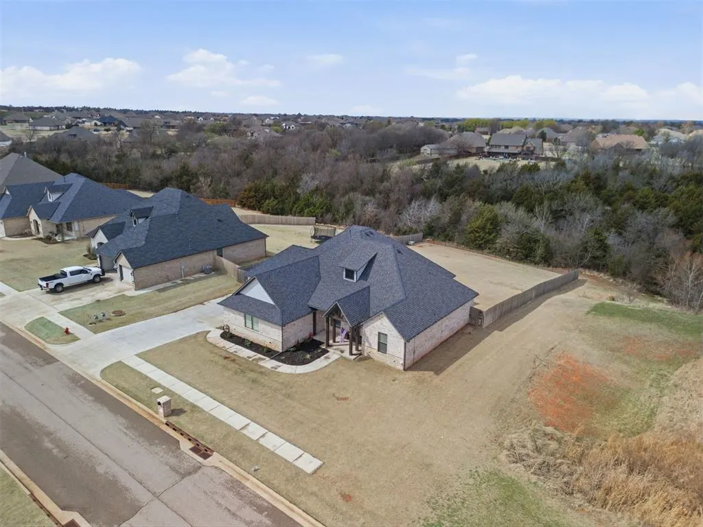 Photo 37 — 1147 Colonial Avenue, Tuttle, OK 73089
