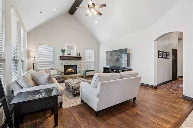 Photo 7 — 10401 Cherrywood Drive, Oklahoma City, OK 73151