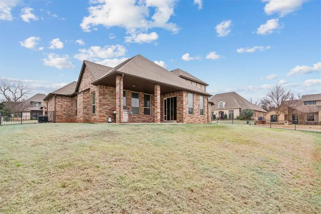 Photo 37 — 10401 Cherrywood Drive, Oklahoma City, OK 73151