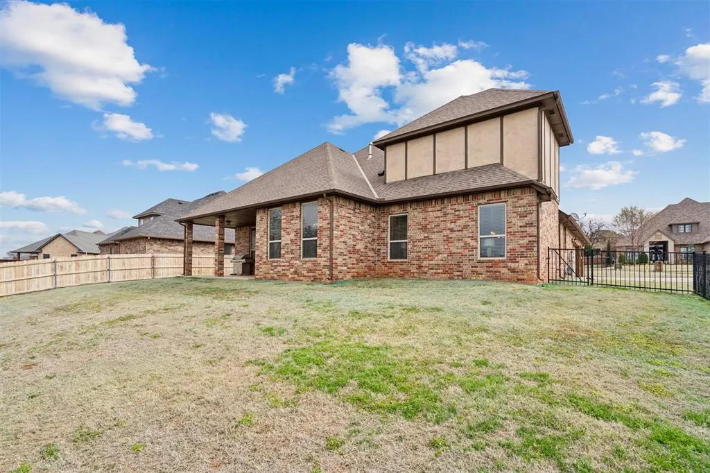 Photo 38 — 10401 Cherrywood Drive, Oklahoma City, OK 73151