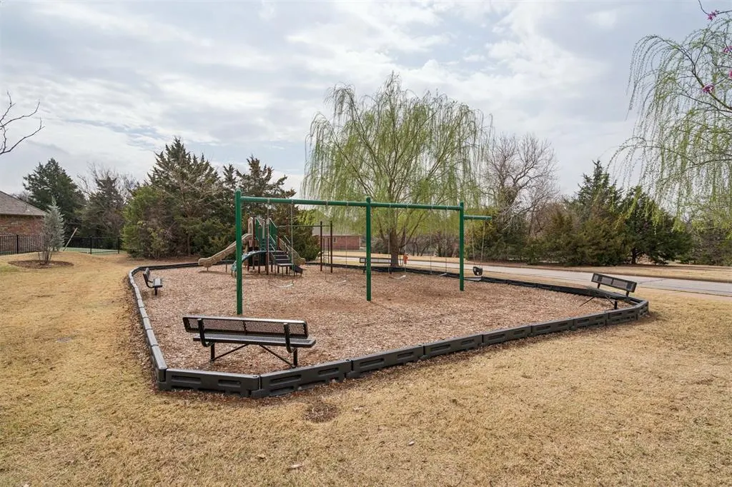 Photo 45 — 10401 Cherrywood Drive, Oklahoma City, OK 73151