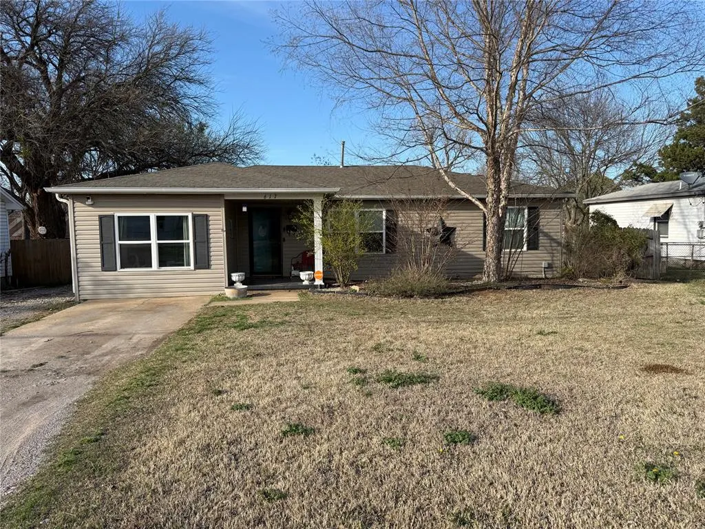 Photo 20 — 617 E Washington, Tecumseh, OK 74873