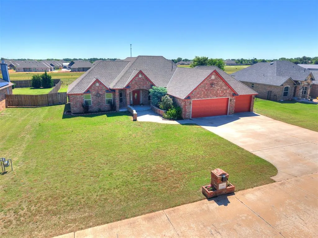 Photo 4 — 1124 Antler Ridge, Tuttle, OK 73089