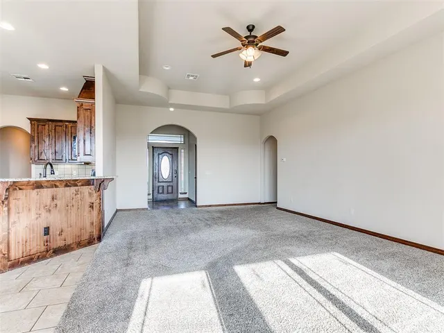 Photo 7 — 1124 Antler Ridge, Tuttle, OK 73089