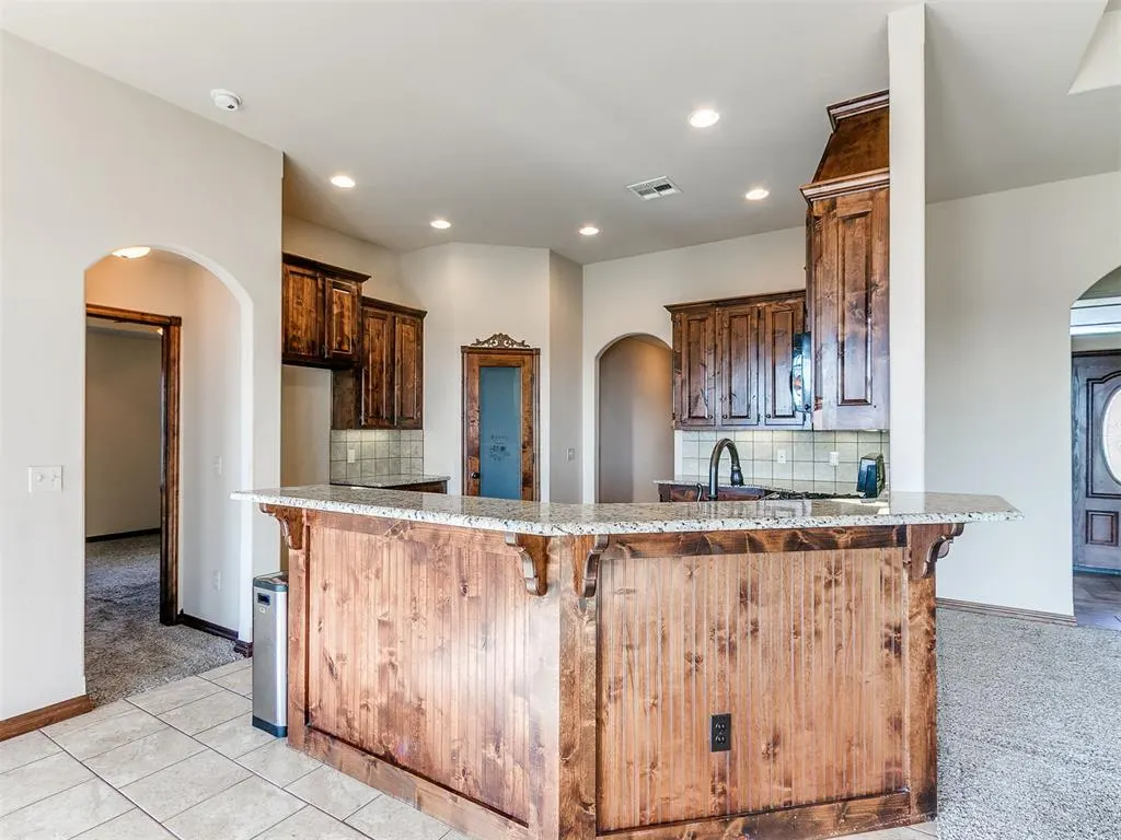 Photo 15 — 1124 Antler Ridge, Tuttle, OK 73089