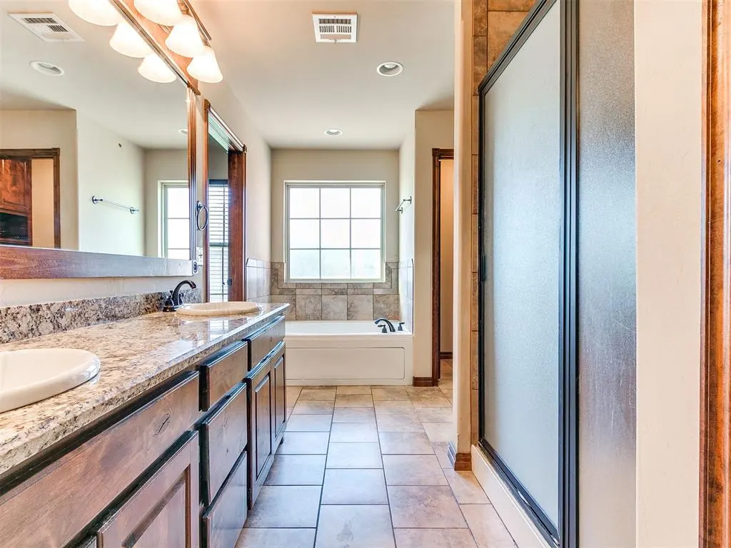 Photo 42 — 1124 Antler Ridge, Tuttle, OK 73089