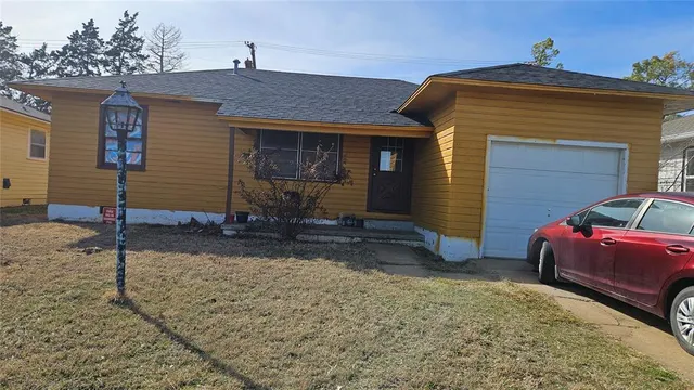 Front exterior — 1423 N 7th Street, Duncan, OK 73533
