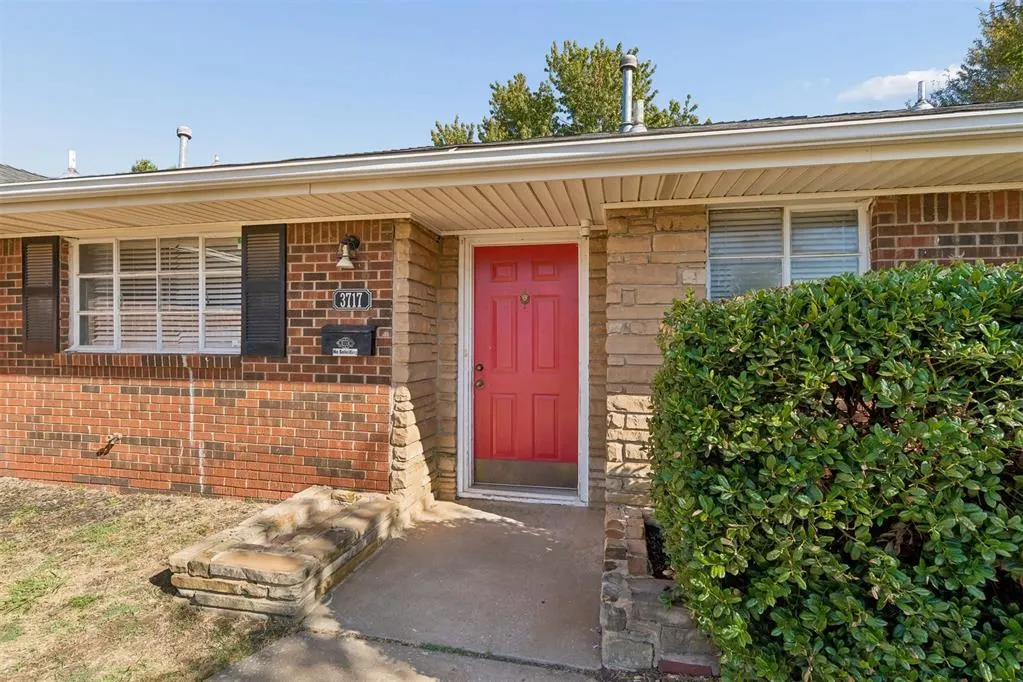 Photo 4 — 3717 NW 58th Terrace, Oklahoma City, OK 73112