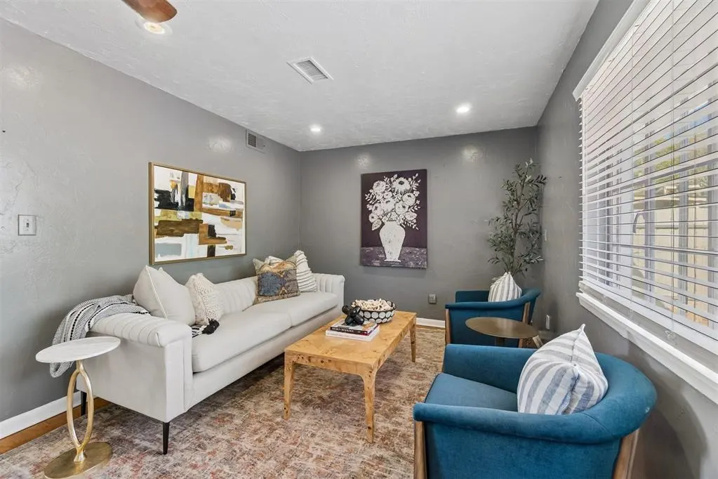 Photo 9 — 3717 NW 58th Terrace, Oklahoma City, OK 73112