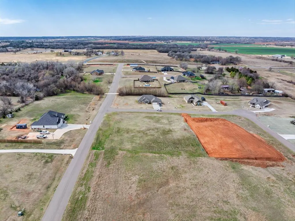 Photo 5 — 763 Windmill Avenue, Blanchard, OK 73010