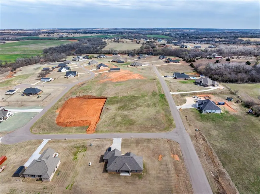Photo 10 — 763 Windmill Avenue, Blanchard, OK 73010