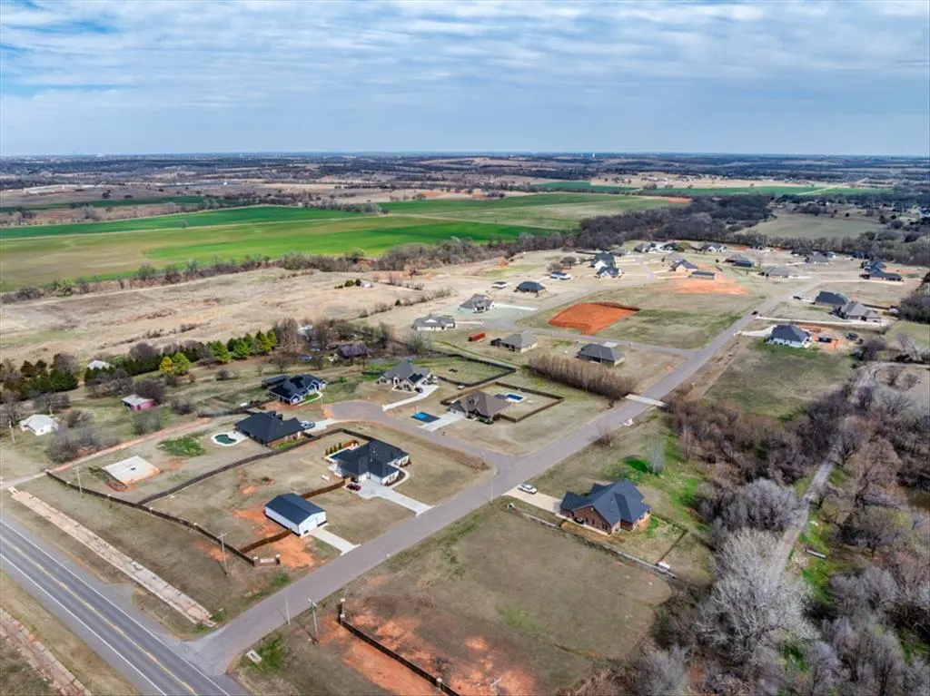 Photo 12 — 763 Windmill Avenue, Blanchard, OK 73010