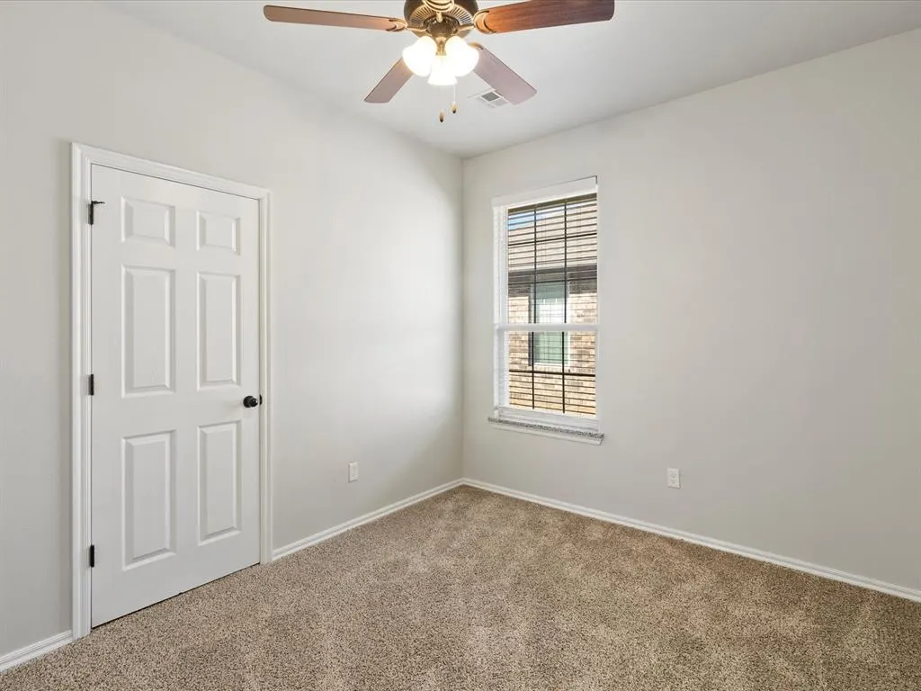 Photo 10 — 1818 Post Oak Road 1820, El Reno, OK 73036
