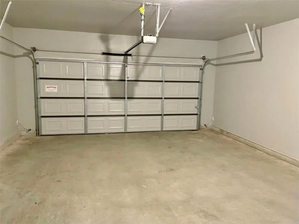 Photo 16 — 1852 Post Oak Road 1854, El Reno, OK 73036