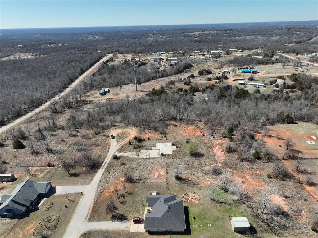 Photo 11 — 17147 Cottonwood Court, Newalla, OK 74857