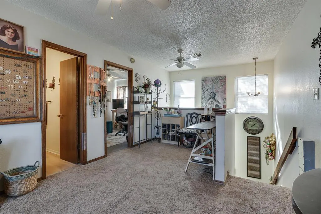 Photo 26 — 6037 NW 54th Place, Warr Acres, OK 73122