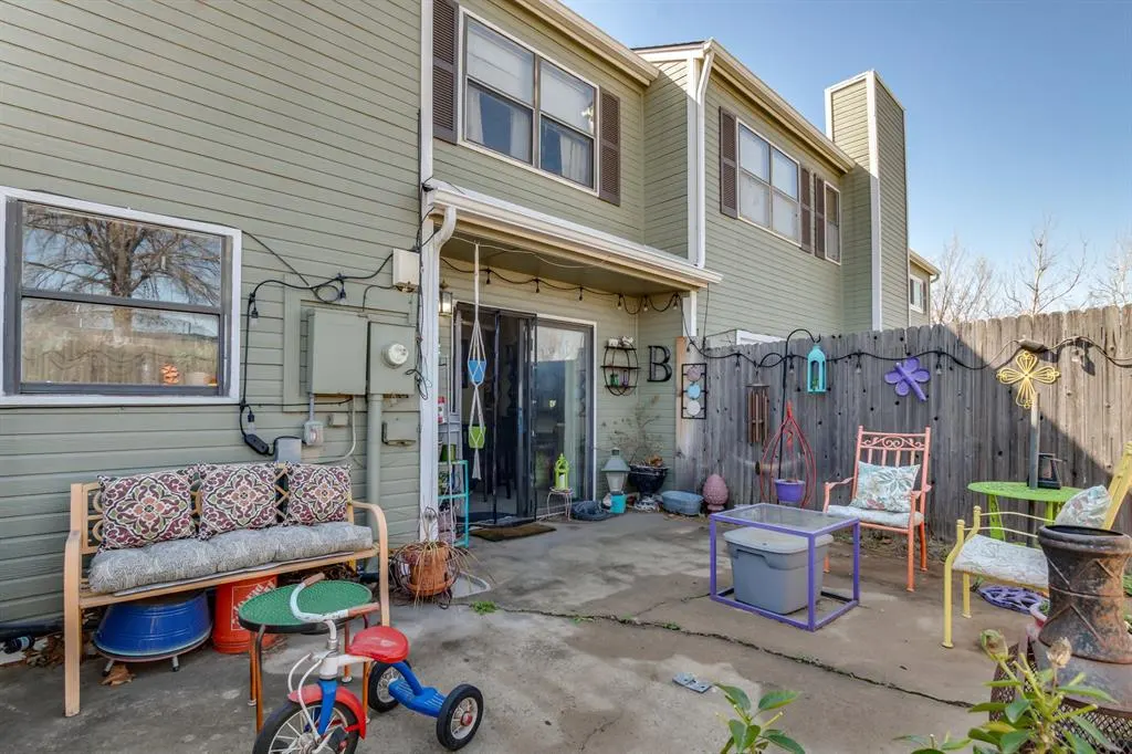 Photo 34 — 6037 NW 54th Place, Warr Acres, OK 73122