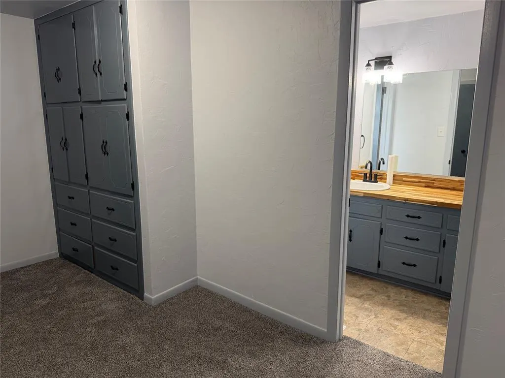Photo 16 — 20 NW 15th Avenue, Ardmore, OK 73401