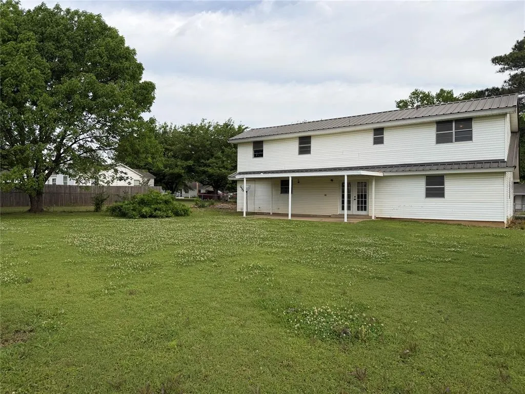 Photo 21 — 20 NW 15th Avenue, Ardmore, OK 73401