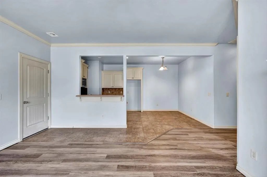 Photo 4 — 13823 Oxford Drive, Edmond, OK 73013