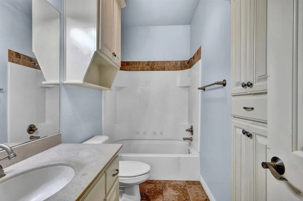 Photo 14 — 13823 Oxford Drive, Edmond, OK 73013