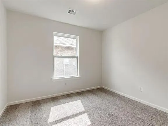 Photo 8 — 13933 Marsala Court, Oklahoma City, OK 73170