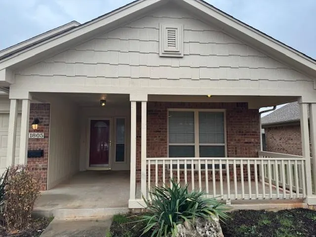 Photo 2 — 1805 Wheatland Place, Norman, OK 73071
