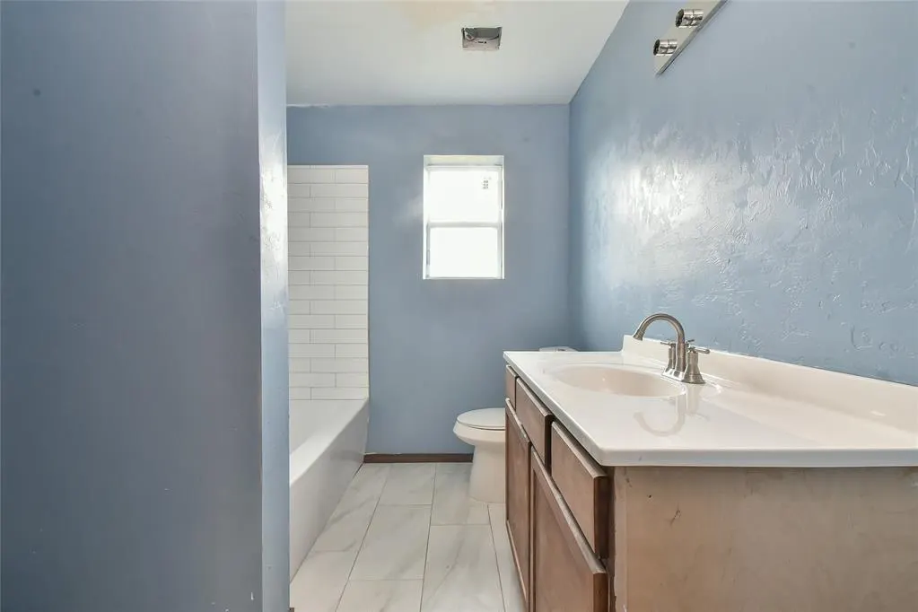 Photo 13 — 808 NE 36th Street, Oklahoma City, OK 73105