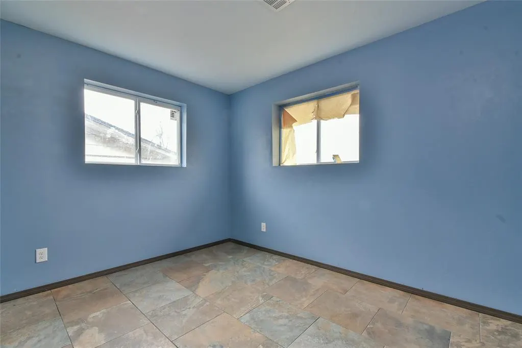 Photo 15 — 808 NE 36th Street, Oklahoma City, OK 73105