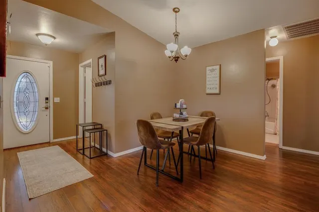 Photo 8 — 2501 Flame Lily Road, Oklahoma City, OK 73128