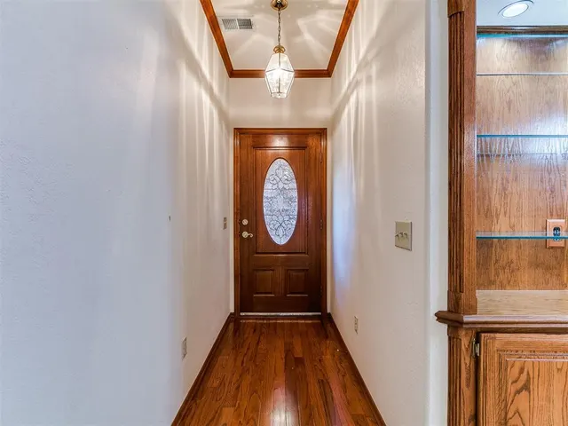 Photo 6 — 12407 W Greenlea Chase, Oklahoma City, OK 73170