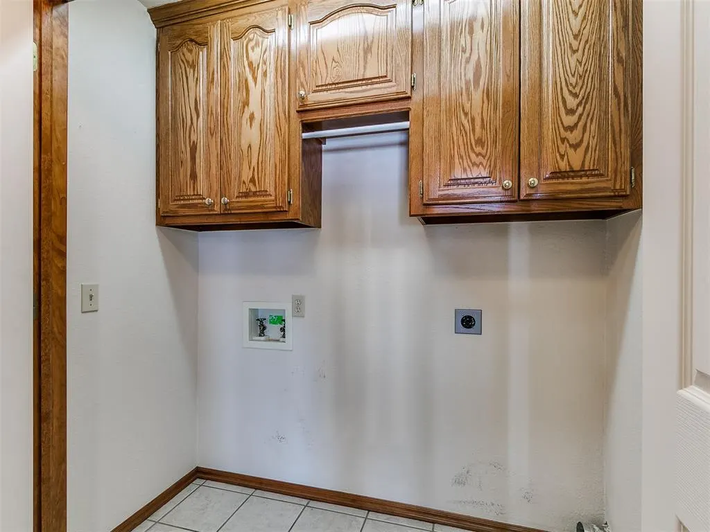 Photo 15 — 12407 W Greenlea Chase, Oklahoma City, OK 73170