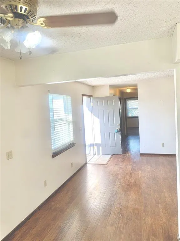 Photo 7 — 320 Falcon Court 2, Norman, OK 73069