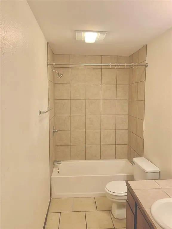 Photo 12 — 320 Falcon Court 2, Norman, OK 73069