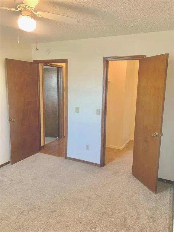 Photo 17 — 320 Falcon Court 2, Norman, OK 73069