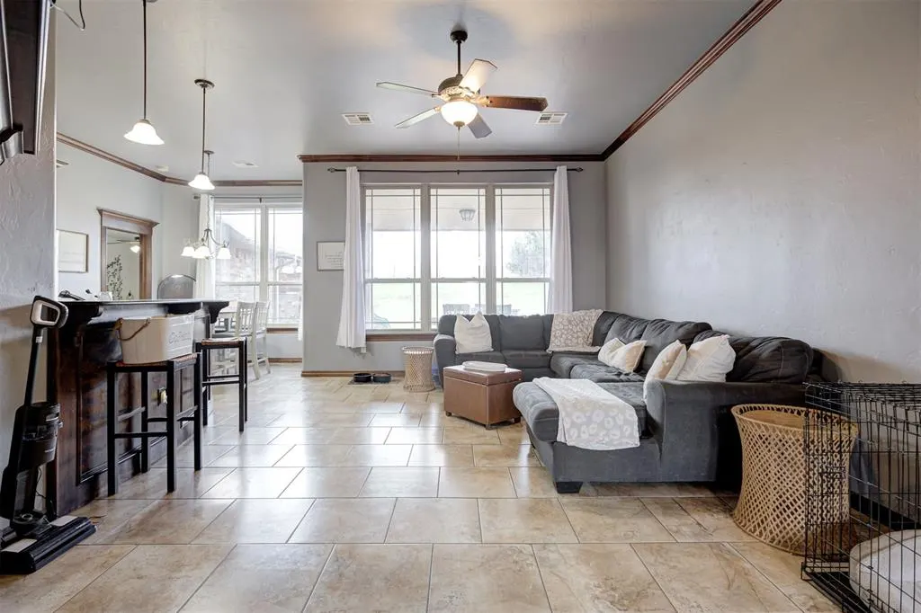 Photo 12 — 2600 SE 39th Street, Moore, OK 73160