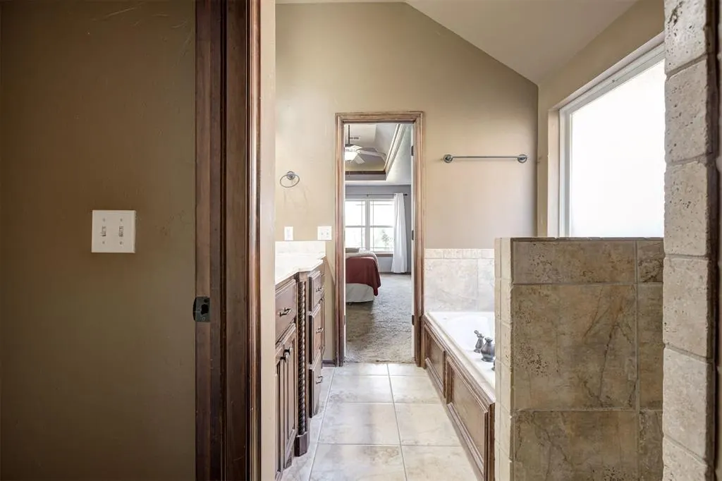 Photo 29 — 2600 SE 39th Street, Moore, OK 73160