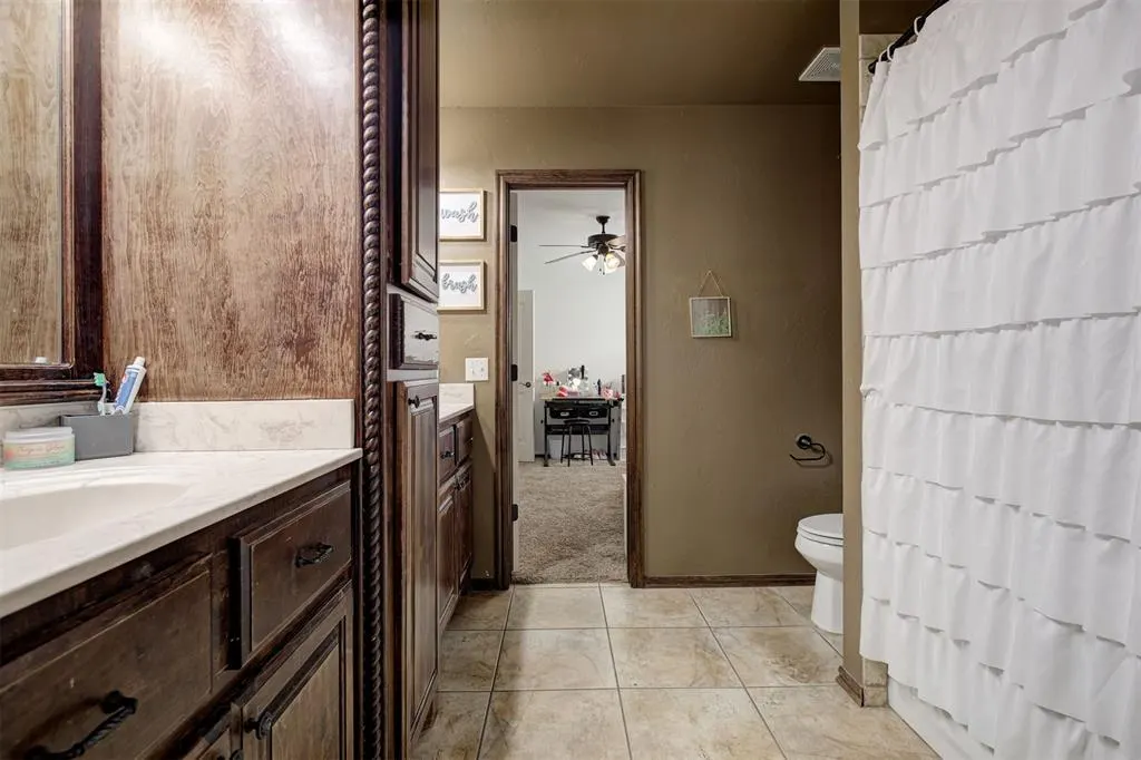 Photo 35 — 2600 SE 39th Street, Moore, OK 73160
