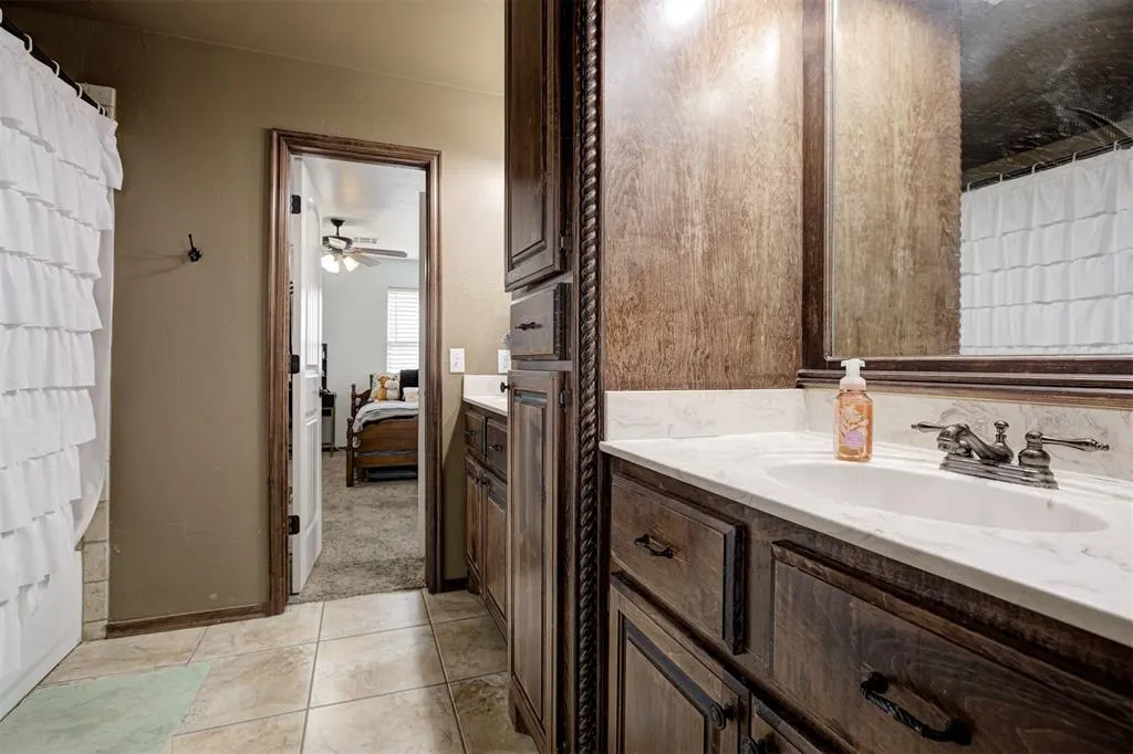 Photo 36 — 2600 SE 39th Street, Moore, OK 73160