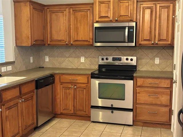 Photo 8 — 3005 Grant Road, Norman, OK 73071